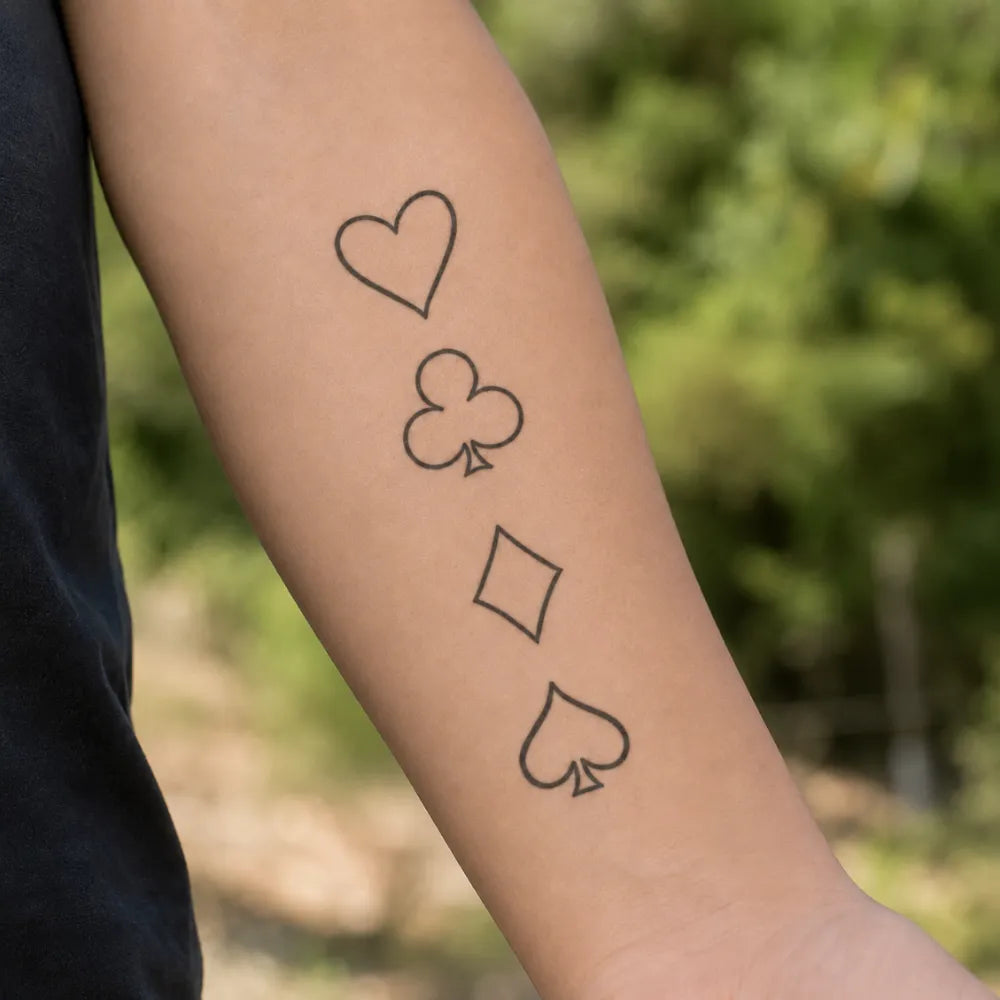 SafeTatt — Card Symbols · fotografie tetování na kůži